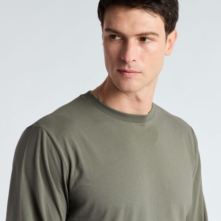 REMERA SHAPE