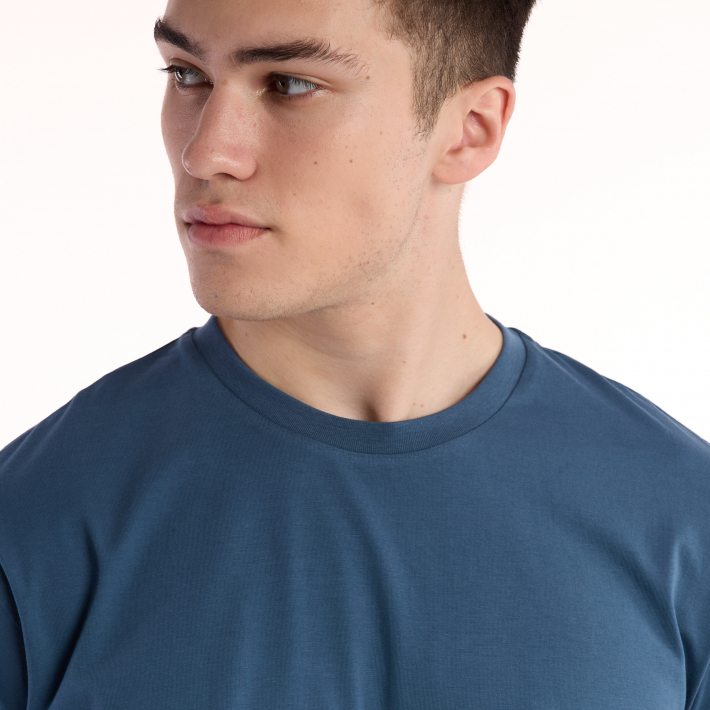 REMERA SPACE 