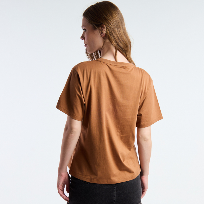 REMERA TAYLOR